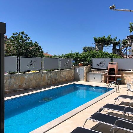 Villa Karina Tar Tar-Vabriga Ngoại thất bức ảnh